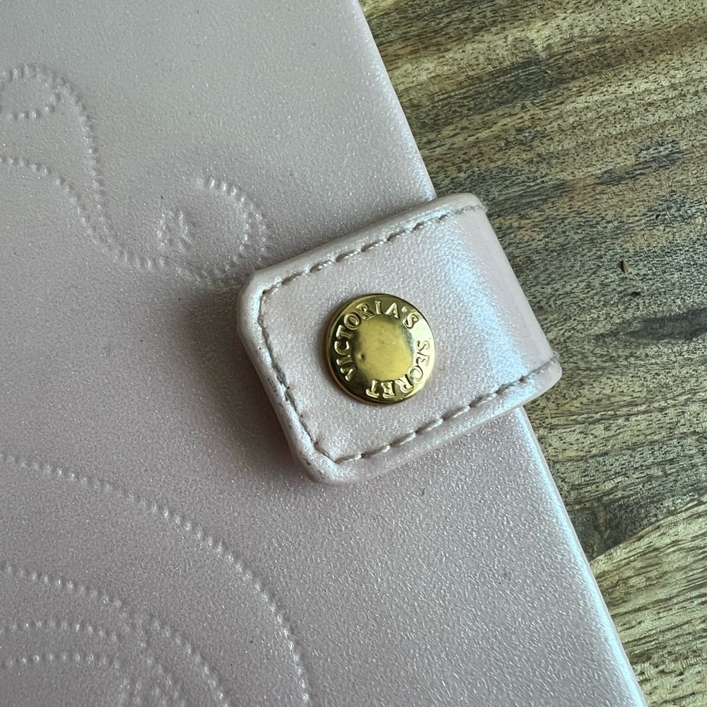 Victoria's Secret Light Pink Embossed Journal Vintage EUC - Picture 4 of 10
